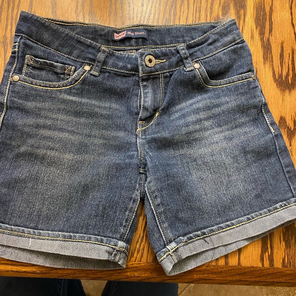 Levi’s MIDI Shorts 14 cuff bottom denim